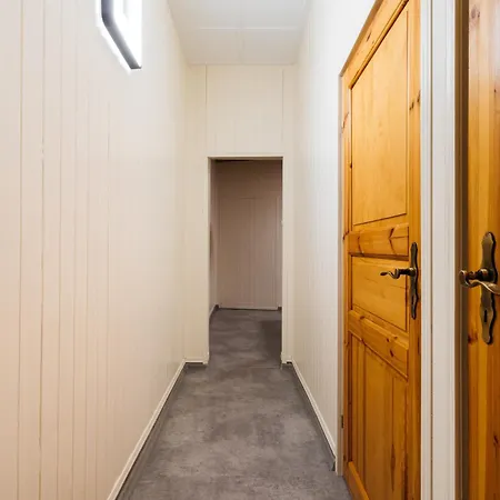 Native Krasinskiego 21